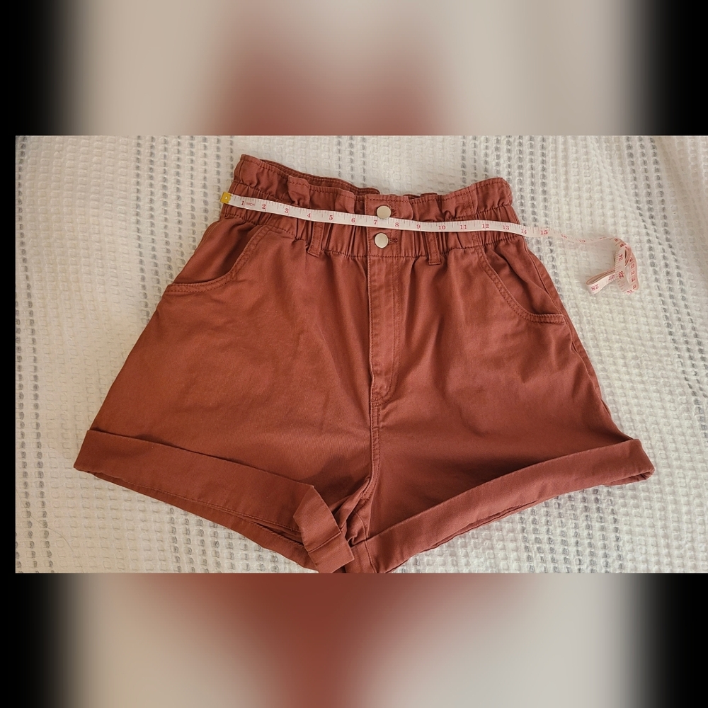 H&M Terracotta Paperbag Waist / High Waist Shorts